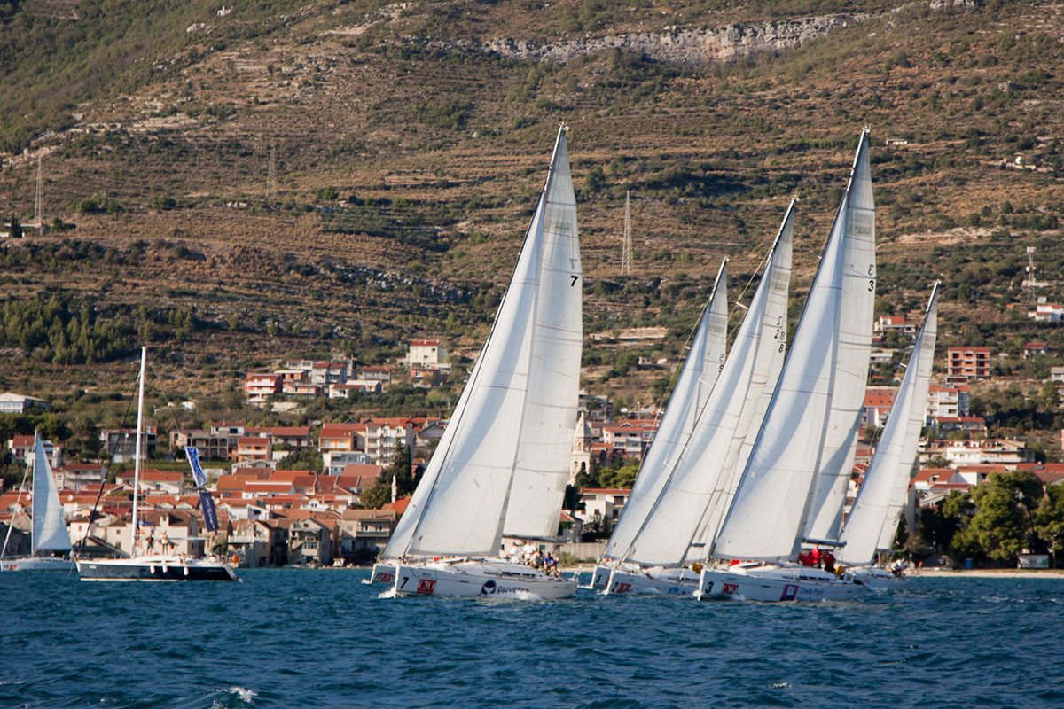 It regatta 2012 6936